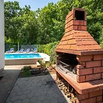 Graziani By Interhome * Kornić