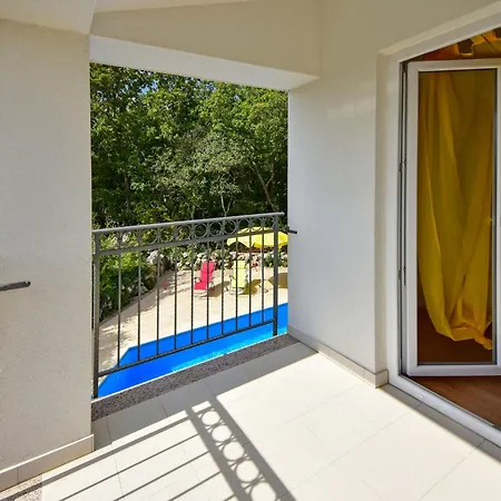 Graziani By Interhome * Kornić