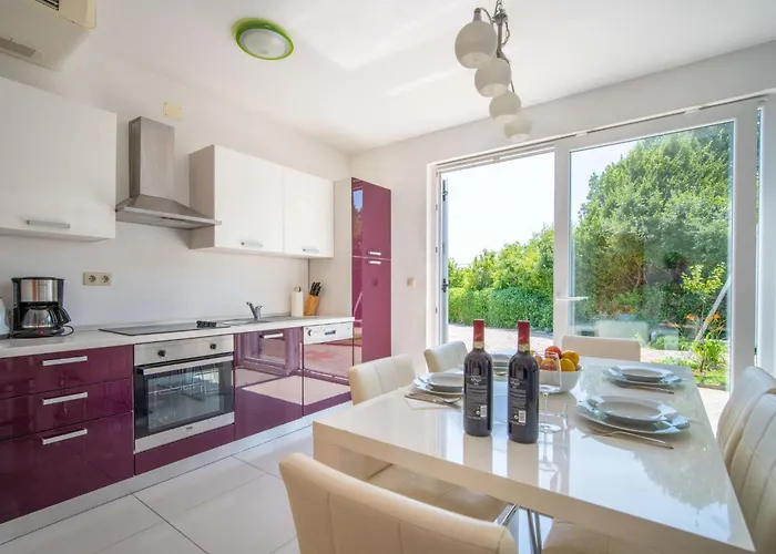 Graziani By Interhome Casa de Férias Kornić