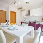 Graziani By Interhome *